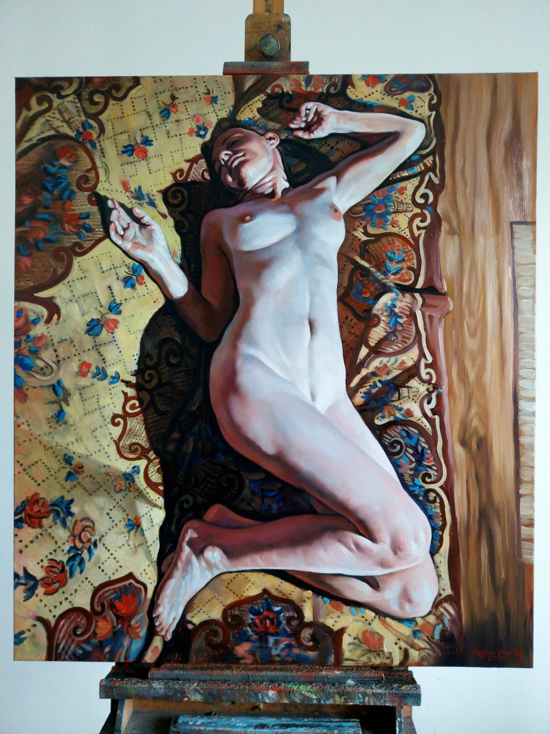 Nude on floral drapery I.